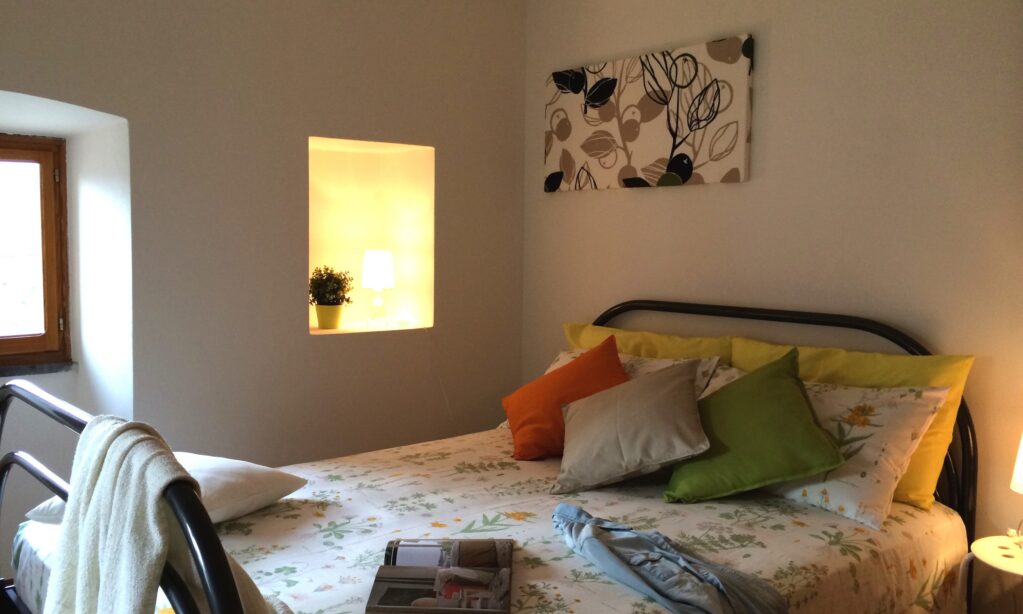 Bed And Breakfast in Val d'Aveto, camera da letto
